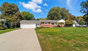 715 Holden Dr, Ashtabula, OH 44004