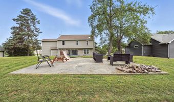 102 Chaudoin Dr, Angola, IN 46703