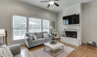 1373 Mountain Lake Dr, Auburn, GA 30011