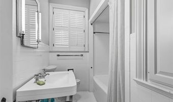 125 G St SW, Ardmore, OK 73401