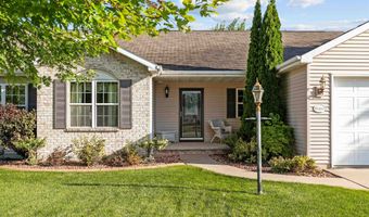 W5862 GERANIUM Drive, Appleton, WI 54915