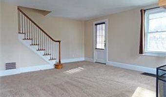 46 N Edgewater Ave, Yardley, PA 19067