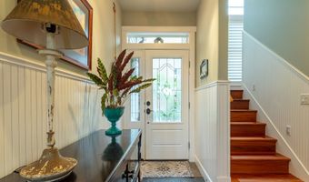 2880 LOG BRONC Way, Astoria, OR 97103