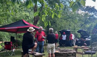 585 White 406, Athens, GA 30605