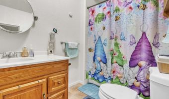 215 N York St, Albion, IN 46701