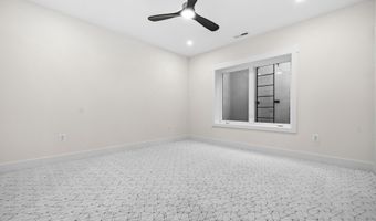 1905 N TAYLOR St, Arlington, VA 22207