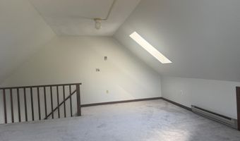 3 Orchard Hills Pkwy, Bangor, ME 04401