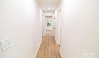 3501 Eastway Dr, Charlotte, NC 28205