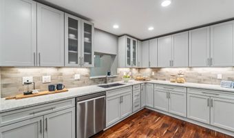 6235 US Highway 69, Ames, IA 50010