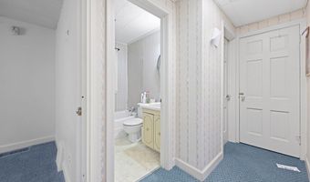 1077 W State St, Alliance, OH 44601