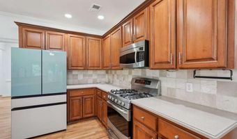1496 Fallsbrook, Acworth, GA 30101