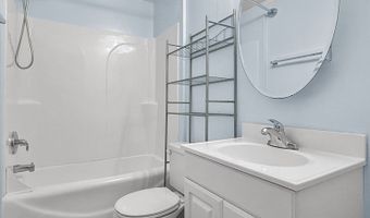 513 PAULINE Dr, Bonneau, SC 29431