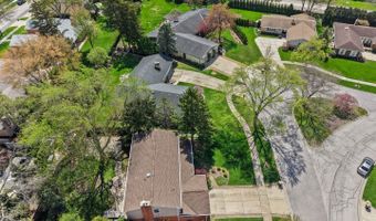 627 S Patton Ave, Arlington Heights, IL 60005