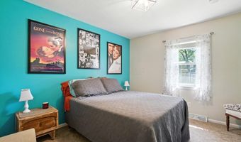 4590 E Johnstown Rd, Columbus, OH 43230