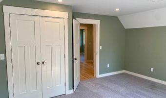 5 Cortland Pl, Standish, ME 04084