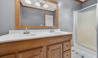 757 E 1000 N, Alexandria, IN 46001