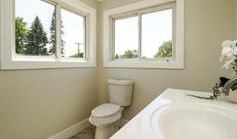 8076 Winona Ave, Allen Park, MI 48101