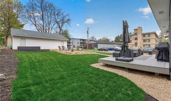 313 Rice St, Anoka, MN 55303
