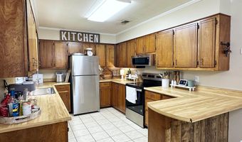 511 E Pine St, Atmore, AL 36502