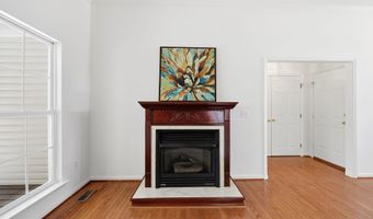 1219 Waterford Green Dr, Apex, NC 27502