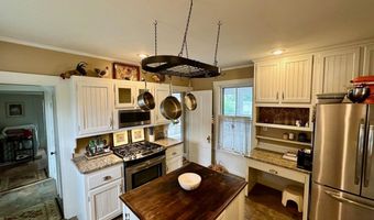 23 Holland St, Bangor, ME 04401