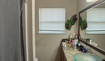 414 SW 9th St, Andrews, TX 79714