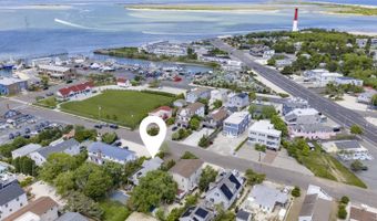 18 W 7TH St, Barnegat Light, NJ 08006