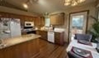 721 S Westview Cir, Andover, KS 67002