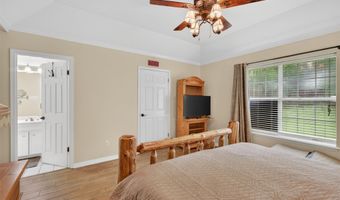 4505 Lawndale Dr, Benton, LA 71006