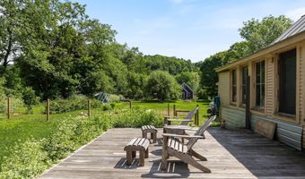 71 Eagle Peak Rd, Brookfield, VT 05060