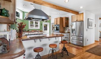 2700 E Main St, Ashland, OR 97520
