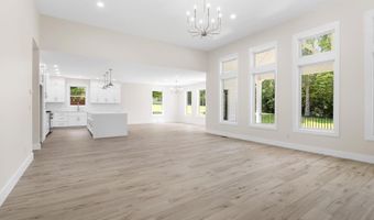 162 Clearcreek Dr, Boiling Springs, SC 29316