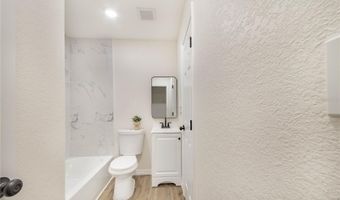 336 BAY St, Auburndale, FL 33823