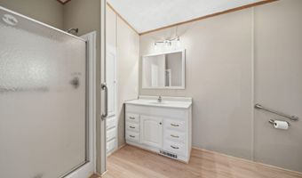 704 Hidden River Dr, Adrian, MI 49221