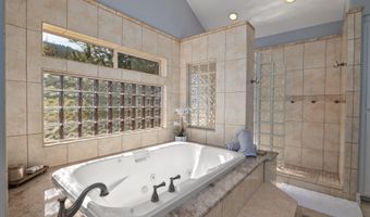 1694 Old Siskiyou Hwy, Ashland, OR 97520