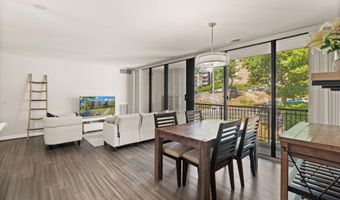 12 VAN DORN 405, Alexandria, VA 22304
