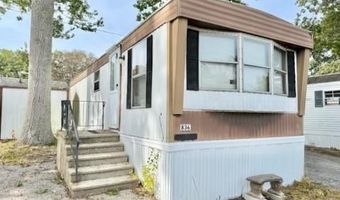 836 Forest Park Ave, Middletown, RI 02842