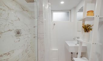 5370 POOKS HILL Rd 301-53, Bethesda, MD 20814