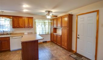 4401 Wedgewood Dr, Alton, IL 62002