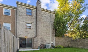 4301 GREENBERRY Ln, Annandale, VA 22003