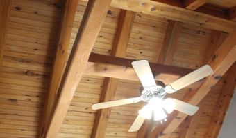 100 Ledge Ln, Bristol, VT 05443
