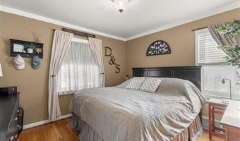 14871 Angelique Ave, Allen Park, MI 48101