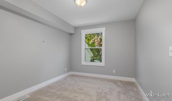 10613 68th Ave, Allendale, MI 49401