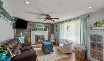 620 Buck Hill Rd, Burrillville, RI 02859