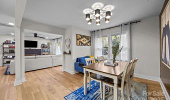 1927 Kilborne Dr, Charlotte, NC 28205