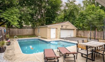 14 Fletcher Rd, Albany, NY 12203