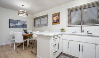4062 Valeta 334, San Diego, CA 92110