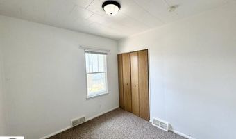 1709 Hickory St, Alma, MI 48801