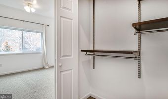1501 27TH St SE 406, Washington, DC 20020