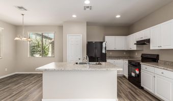 823 E AGUA FRIA Ln, Avondale, AZ 85323
